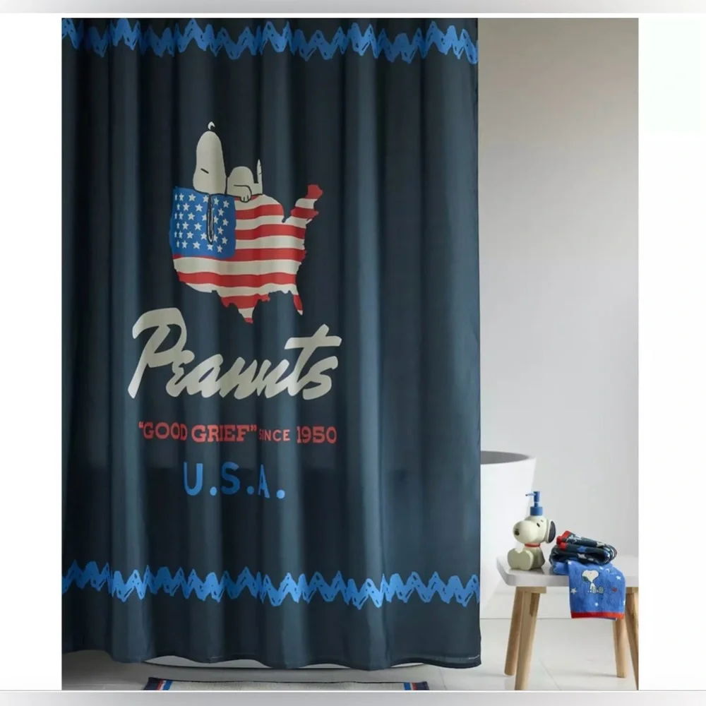 🇺🇸 Peanuts Shower Curtain, NWT